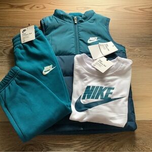 Nike toddler boys 3pc vest set size 4T(NWT)~PRICE IS FIRM~